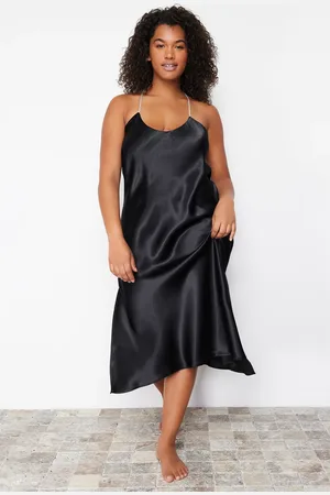 Trendyol Curve Black Strappy Satin Woven Nightgown