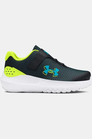 Under Armour Boty UA BINF Surge 4 AC-BLK - Kluci