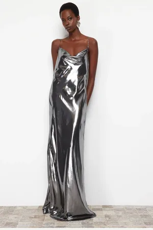Trendyol Silver Lined Metallic Woven Fishnet Long Evening Evening Dress