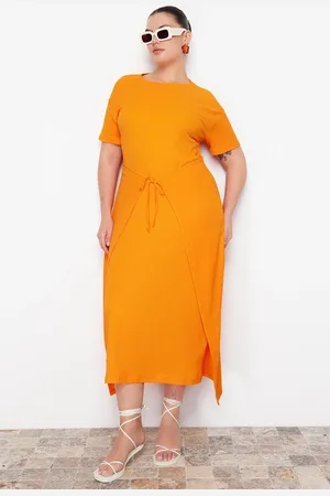 Trendyol Curve Orange Tie Detailed Midi Knitted Dress