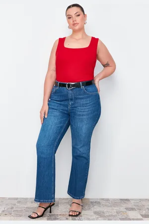 Trendyol Curve Red Basic Ribbed Square Neck Knit Plus Size Undershirt