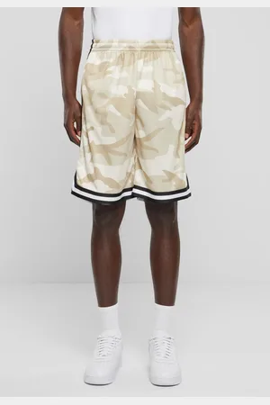 Urban classics Pánské kraťasy Oversized Mesh AOP - maskáčové
