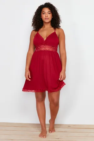 Trendyol Curve Burgundy Lace and Back Detailed Knitted Nightshirt