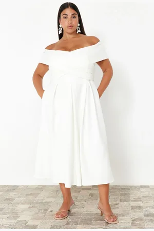 Trendyol Curve White Madonna Collar Woven Plus Size Evening Dress/Bridal/Wedding/Engagement/Evening Dress