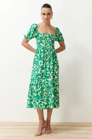 Trendyol Green Floral Skater Gown Neck Detailed Shally Midi Woven Dress