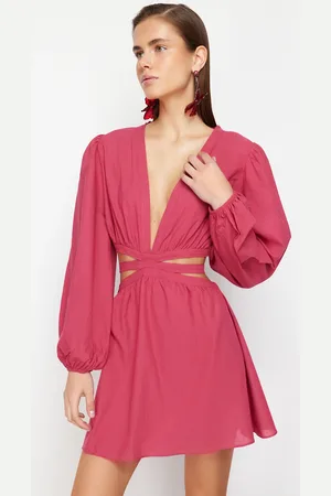 Trendyol Fuchsia Mini Woven Cut Out/Window Beach Dress