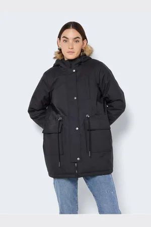 Noisy May Černá parka s kapucí a umělým kožíškem Molly