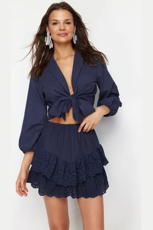 Trendyol Navy Blue Mini Woven Brode Detail Skirt