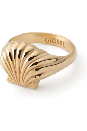 Giorre Woman