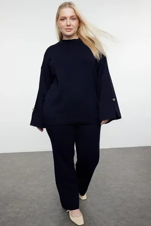 Trendyol Curve Navy Blue Knitwear Plus Size Bottom-Top Set