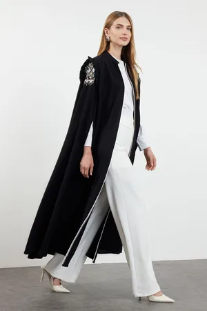 Trendyol Black Woven Cap & Abaya
