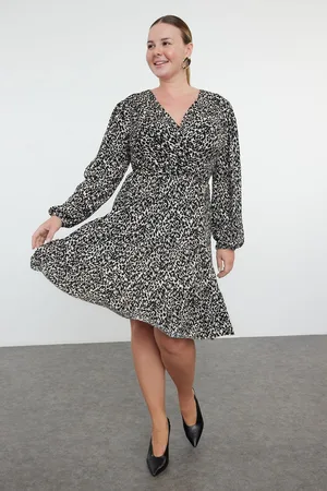 Trendyol Curve Multicolored Leopard Print A-line Mini Knitted Dress Plus Size Dress