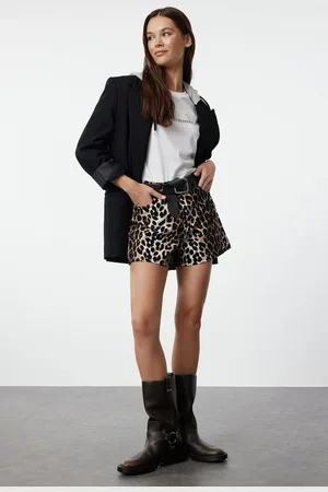 Trendyol Multicolored Animal Leopard Patterned Woven Shorts