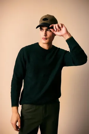 DeFacto Black Standard Fit Regular Cut Crew Neck Basic Plain Knitwear Sweater