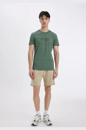 DeFacto Slim Fit Slim Cut Skinny Leg Shorts