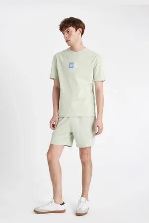 DeFacto Slim Fit Slim Cut Skinny Leg Shorts