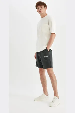 DeFacto Marvel Logo Only Regular Fit Straight Leg Shorts