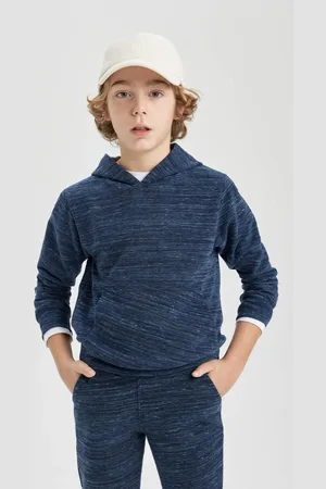 DeFacto Boy