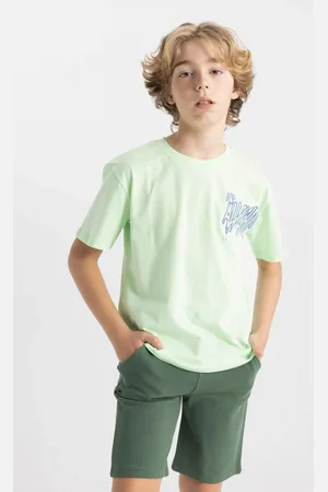 DeFacto Boy