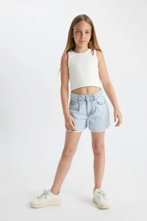 DeFacto Girl