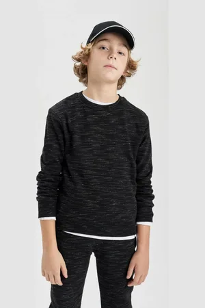 DeFacto Boy