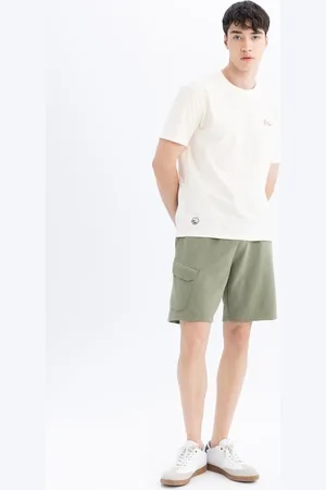 DeFacto Regular Fit Straight Leg Pocket Basic Plain Shorts