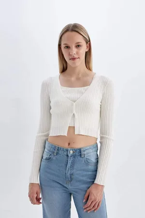 DeFacto Coool Regular Fit Crop Buttoned V Neck Knitted Cardigan