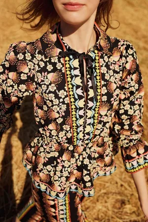 DeFacto Lug Von Siga x Oversize Patterned V-Neck Poplin Long Sleeve Blouse