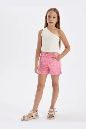 DeFacto Girl