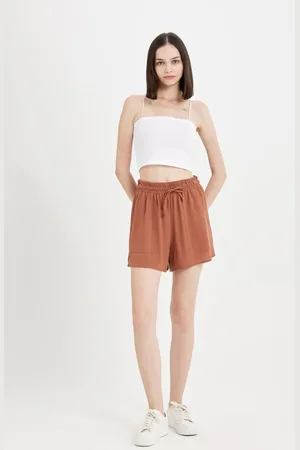 DeFacto Regular Fit Normal Waist Straight Leg Crinkle Viscose Shorts