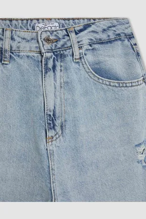 DeFacto Lina Mom Fit Ripped Detail High Waist Comfortable Fit Lightweight Narrow Leg Ankle Length Jean Washable Pants