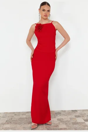 Trendyol Red Fitted Rose Detailed Woven Long Evening Dress