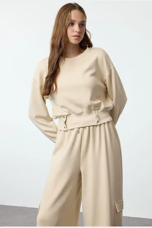 Trendyol Relaxed Crop Thick Knitted Sweatshirt with Stone Snaps