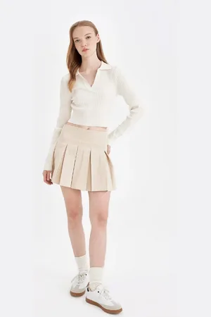 DeFacto Cool Pleated Normal Waist Basic Plain Gabardine Mini Skirt