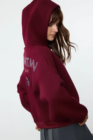 Trendyol Claret Red Back Print Detailed Hooded Thick Inside Fleece Knitted Sweatshirt