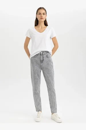 DeFacto Lina Mom Fit High Waist Relaxed Fit Light Skinny Leg Ankle Length Jean Washed Trousers
