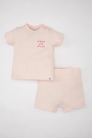 DeFacto Baby Girl Embroidered Waffle Short Sleeve T-Shirt Shorts Set of 2