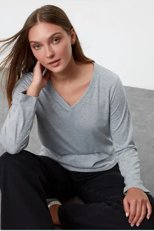 Trendyol Gray Melange 100% Cotton Regular/Normal Fit Basic V-Neck Long Sleeve Knitted T-Shirt