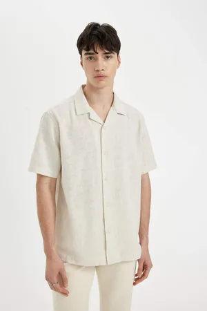 DeFacto Regular Fit Open Collar Short Sleeve Shirt