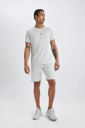 DeFacto Fit Slim Fit Slim Cut Sportsman Standard Leg Shorts
