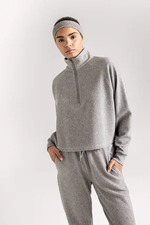 DeFacto Fit Zippered Stand Collar Sportsman Sweatshirt