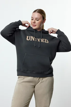 Trendyol Curve Anthracite Wide Pattern Fleece/Winter Embroidered Unisex Plus Size Knitted Sweatshirt
