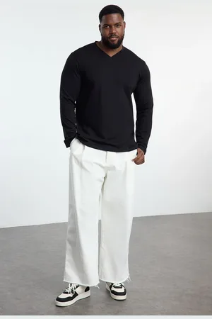 Trendyol Black Plus Size Slim/Slim Cut V Neck Basic Long Sleeve T-Shirt