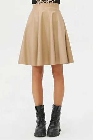 Dewberry 88854 Flared Faux Leather Skirt-CREAM