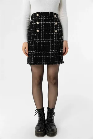 Dewberry 10219 Plaid Tweed Women Mini Skirt-BLACK