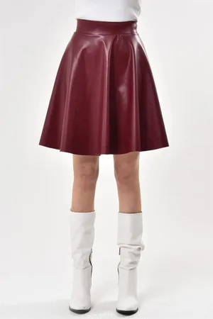 Dewberry 88854 Flared Faux Leather Skirt-BURGUNDY