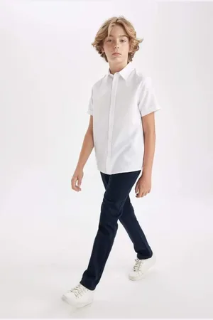 DeFacto Boy