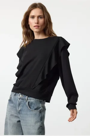Trendyol Black Ruffle Detailed Relaxed Knitted Sweatshirt