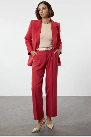 Trendyol Red Limited Edition Straight/Straight Cut Pleated Fabric Trousers