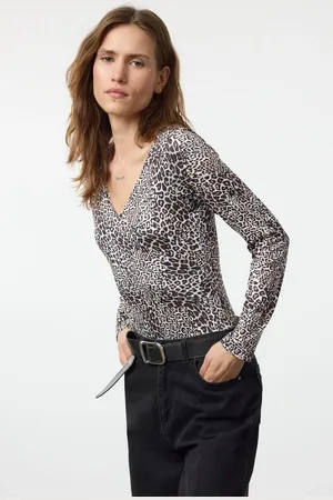 Trendyol Multicolored Leopard Printed Fitted/Fits the Body V Neck Snap-Front Flexible Knit Bodysuit